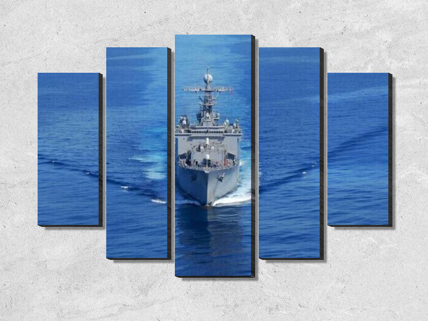 Военный корабль